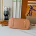 Louis Vuitton Material: Canvas + genuine leather Dimensions: 23.5*17.5*11.5CM Model 27526/27525/28272 #B67332