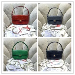Chanel Croc Emboss Handle Hobo AS6425 16×26×2.5cm #B67261