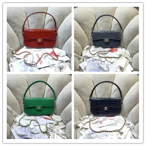 Chanel Croc Emboss Handle Hobo AS6425 16×26×2.5cm #B67261