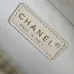 Chanel Quilted Handbag With Gold Chain And CC Logo A Timeless Fashion Piece size:11×20×8cm #B54331
