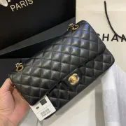 Chanel Women's cross-body bag in black Top grade version lambskin classic flap top quality #99921673