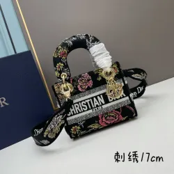 Dior Handbags Lady D-Lite CHRISTIAN DIOR PARIS size:17×15×7cm #B53654