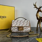Fendi Backpack Bag Baguette Size:24x14.5x6cm #B47977