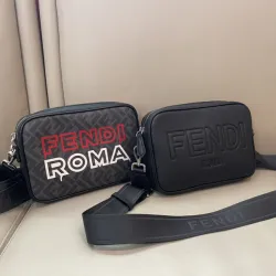 Fendi Messenger Bag Size:22×15×5cm #B47872