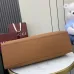 Gucci Large tote bag with hook closure in light brown leather  #B50307