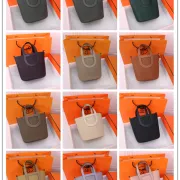 Hermès In-the-Loop 18 bag #B51577