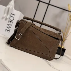 Loewe Featherlight Puzzle Suede Leather Bag 24x10.5x16CM #B63855
