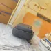 Louis Vuitton Avenue Shoulder Bags #999931760