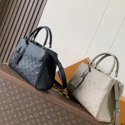 LV City Avenue PM Handbag M25577 30x19.5x12cm #A67503