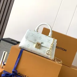 LV Nano Madeleine Monogram Leather Chain Bag 21×12.5×6cm #B65055
