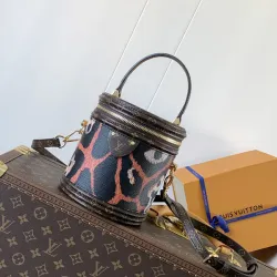 Louis Vuitton Handbag Bolsa Cannes Outros Canvas Monogram #B49831