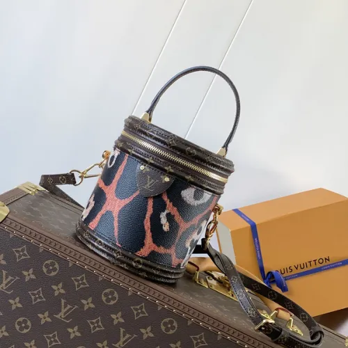 Louis Vuitton Handbag Bolsa Cannes Outros Canvas Monogram #B49831
