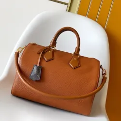  Speedy P9 Bandoulière 30 Handbag (M25671/M25915) - Nigo Design, Monogram Leather, 32×22.5×18cm #B59993