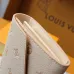 LV M60531 Monogram Empreinte Long Wallet - Cream Pink #B60902