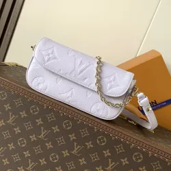  M25714 Wallet On Chain Ivy - Monogram Empreinte Leather (White) with Microchip #B60509