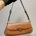 Prada Bolsa De Hombro Con Logo Triangular Esmaltado #B49848