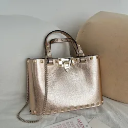 Valentino Garavani Rockstud Metallic Leather Tote Bag 23×15.5×6cm #B65019