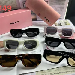 MIUMIU   Sunglasses #B50340