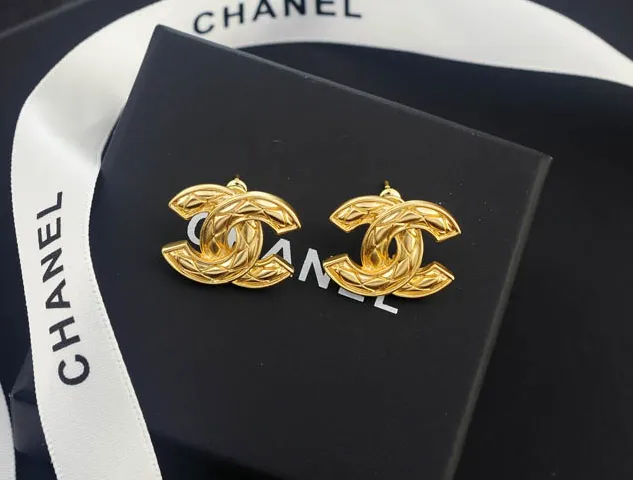 Chanel Earrings #99905566
