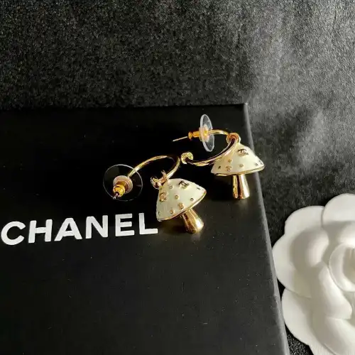 Chanel Earrings #B65423