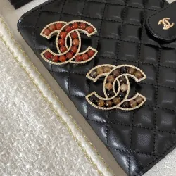 Chanel brooches #B65513