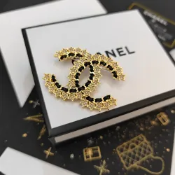 Chanel brooches #B65528
