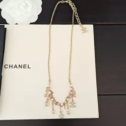 Chanel necklaces #B65297