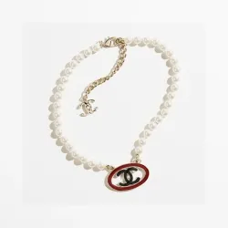 Chanel necklaces #B65331