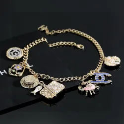 Chanel necklaces #B65369