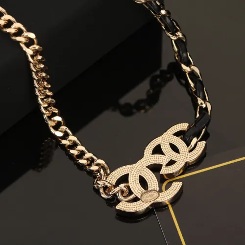 Chanel necklaces #B65379