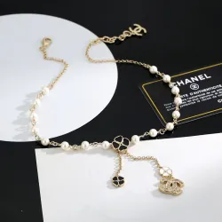 Chanel necklaces #B65381
