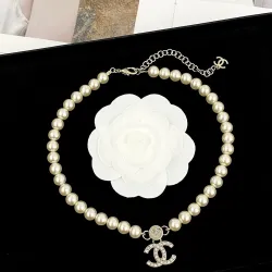 Chanel necklaces #B65486