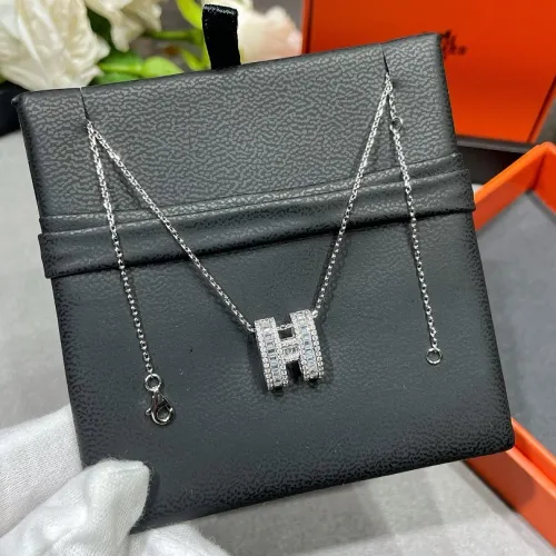 HERMES Necklaces #B65546