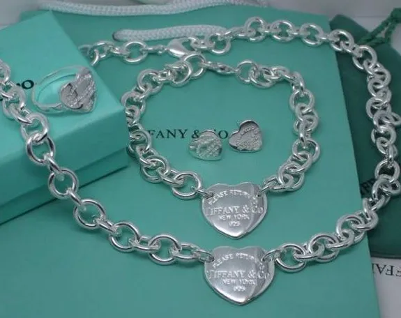 Tiffany Sets #9113734