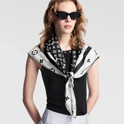 Louis Vuitton Scarf #B41849