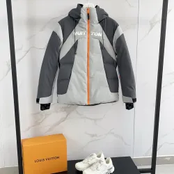 Louis Vuitton Coats/Down Jackets #B59077
