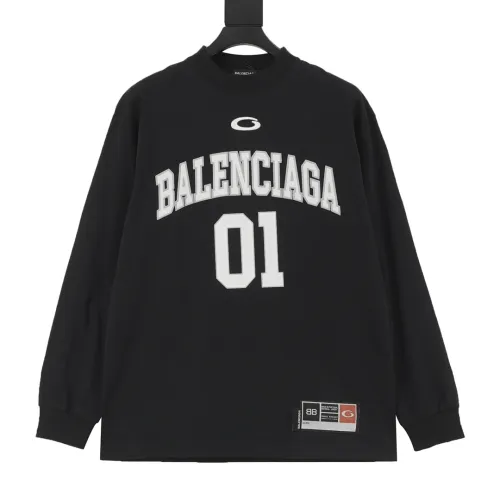 Balenciaga Hoodies for Men #B58395