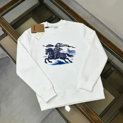 Burberry Knight Equestrian Graphic Crewneck Sweatshirt, Black & White #A69390