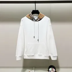 Burberry - Style Beige Hoodie With Iconic Checkered Hood Lining #B54396