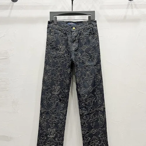 Louis Vuitton Jeans for Louis Vuitton short Jeans for men #B64906