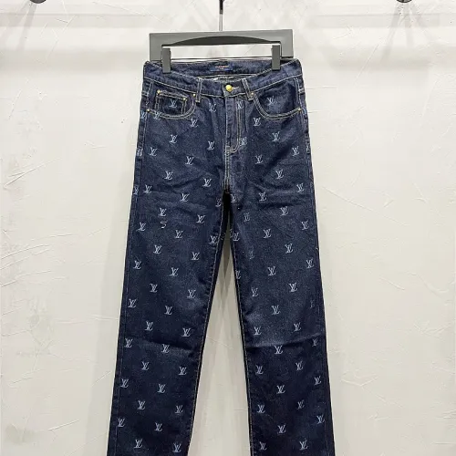 Louis Vuitton Jeans for Louis Vuitton short Jeans for men #B64910