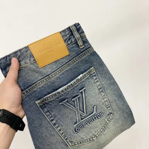 Louis Vuitton Jeans for MEN #A69216