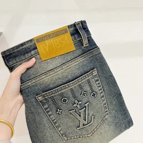 Louis Vuitton Jeans for MEN #A69237