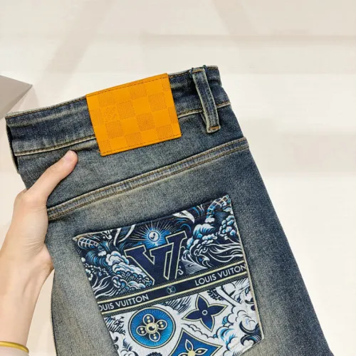 Louis Vuitton Jeans for MEN #A69238