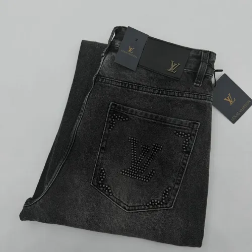 Louis Vuitton Jeans for MEN #A69264