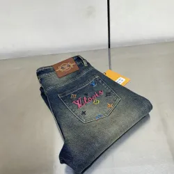 Louis Vuitton Jeans for MEN #A69283