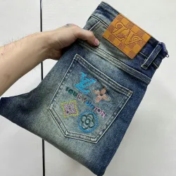 Louis Vuitton Jeans for MEN #A69292