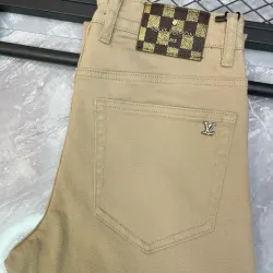 Louis Vuitton Jeans for MEN #B58972