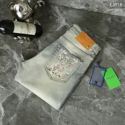 Louis Vuitton Jeans for MEN #B60607