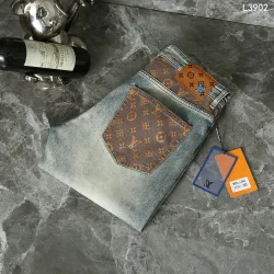 Louis Vuitton Jeans for MEN #B61658